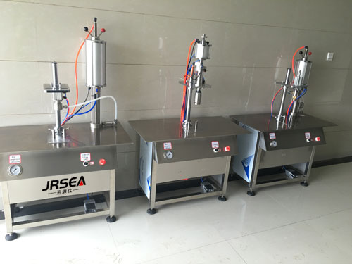 半自動(dòng)氣霧劑灌裝機(jī) 半自動(dòng)氣霧劑灌裝機(jī)